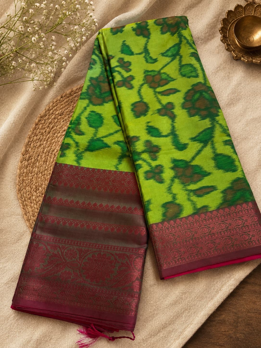 Green Semi Silk Saree With Pochampally Print