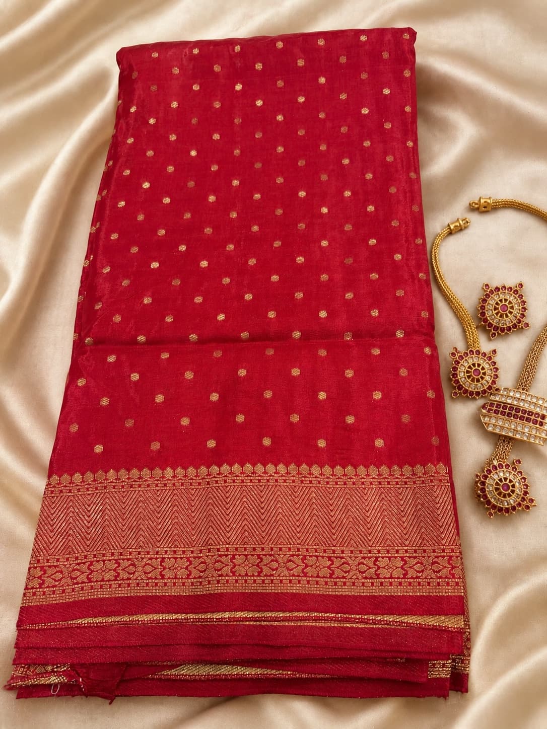 Red Saree With Zari Motifs And Border