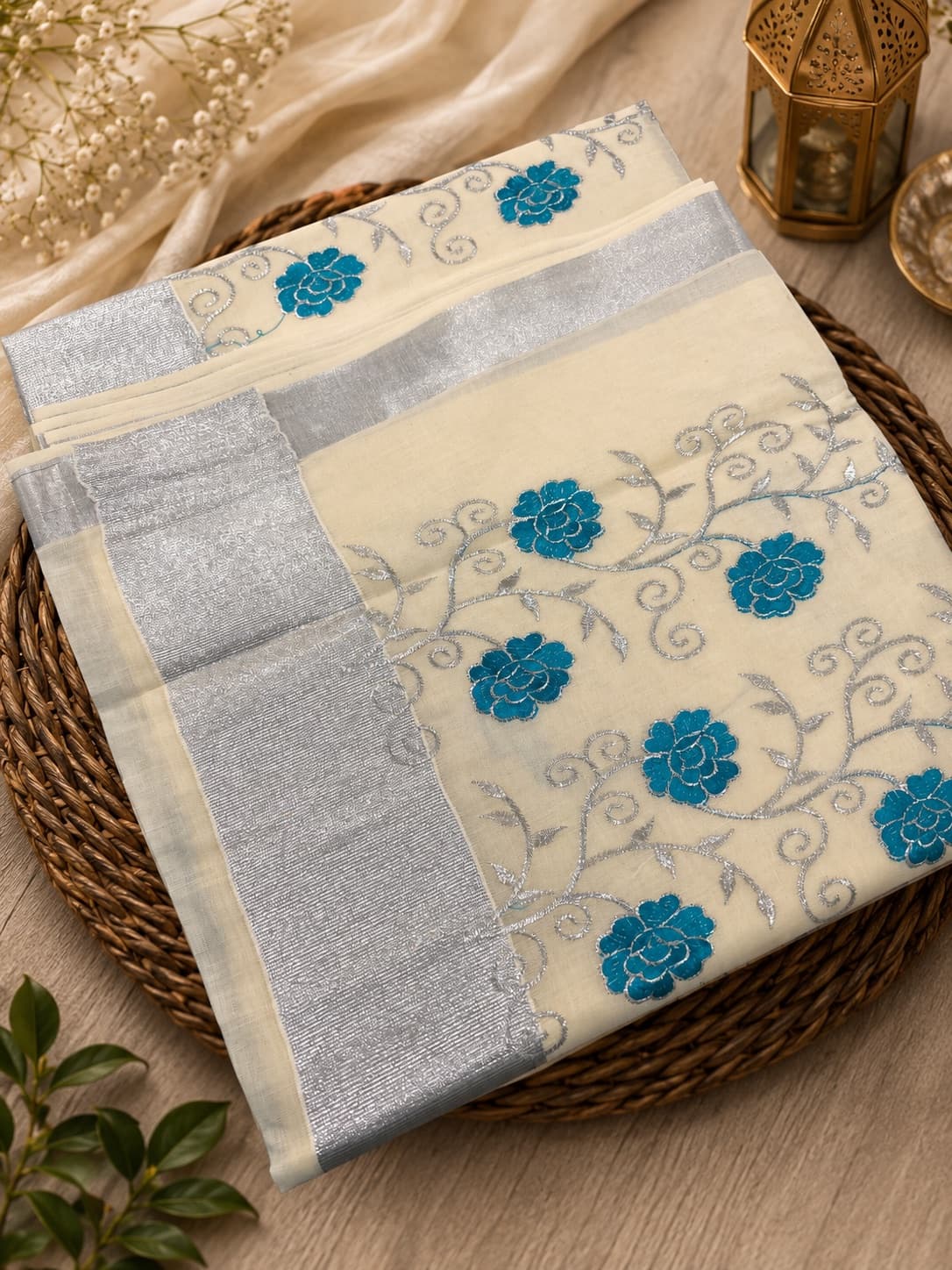 Elegant Cream Saree With Blue Floral Embroidery in Cream / Blue, Kerala Cotton