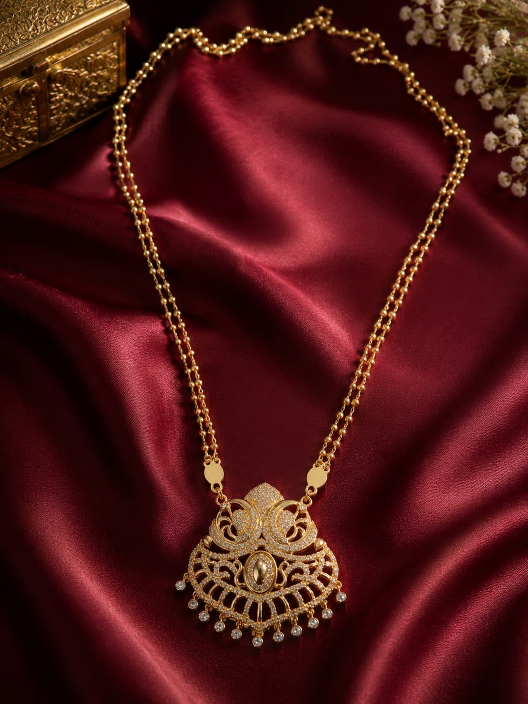 Charming Gold-Toned Stone-Studded Pathakam With Chain jewellery in Gold / White, Fancy Jewellery Pathakam With Chain