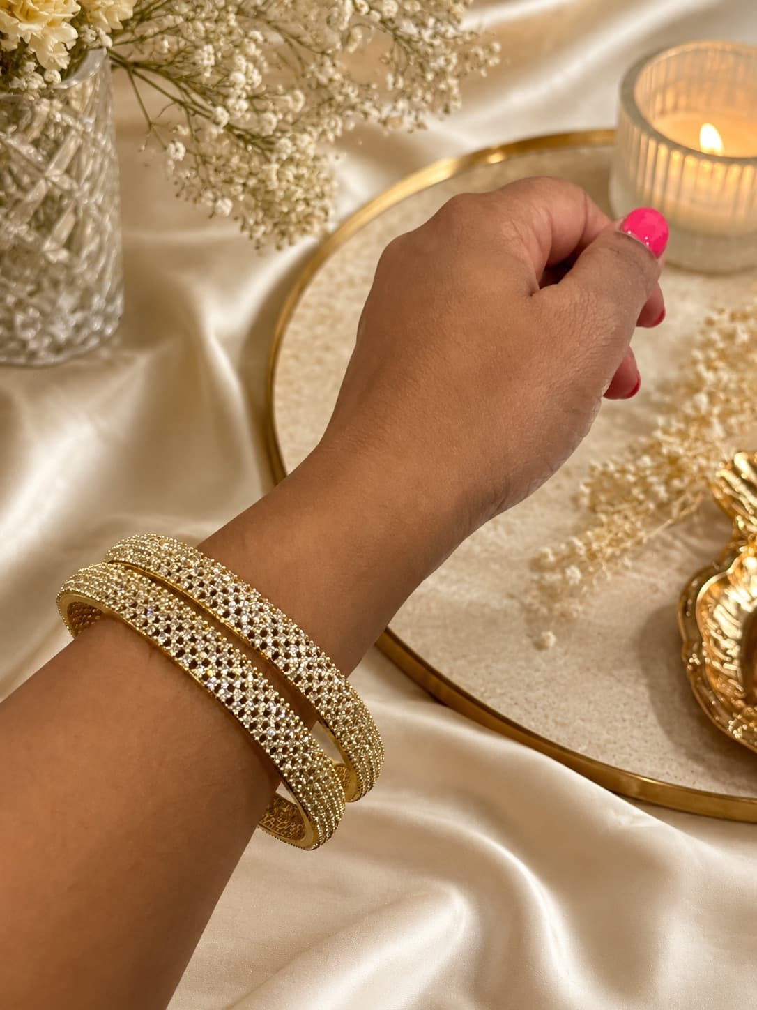 Sparkling Gold-Toned Stone Studded Bangles