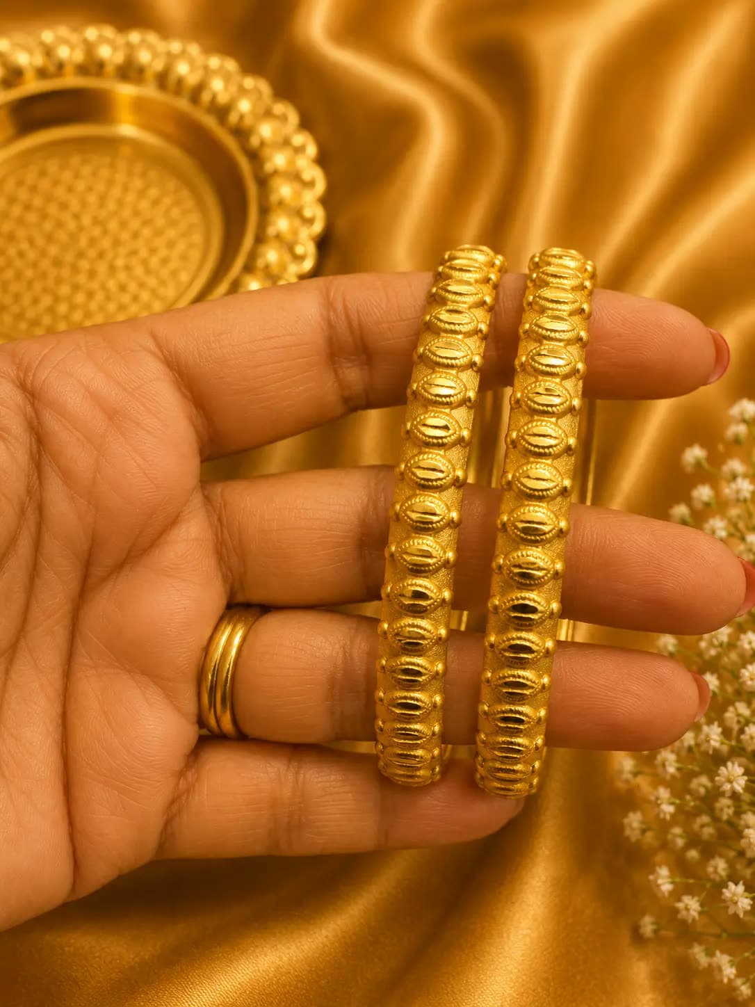 Gold-Tone Oval Bead Textured Bangle Set