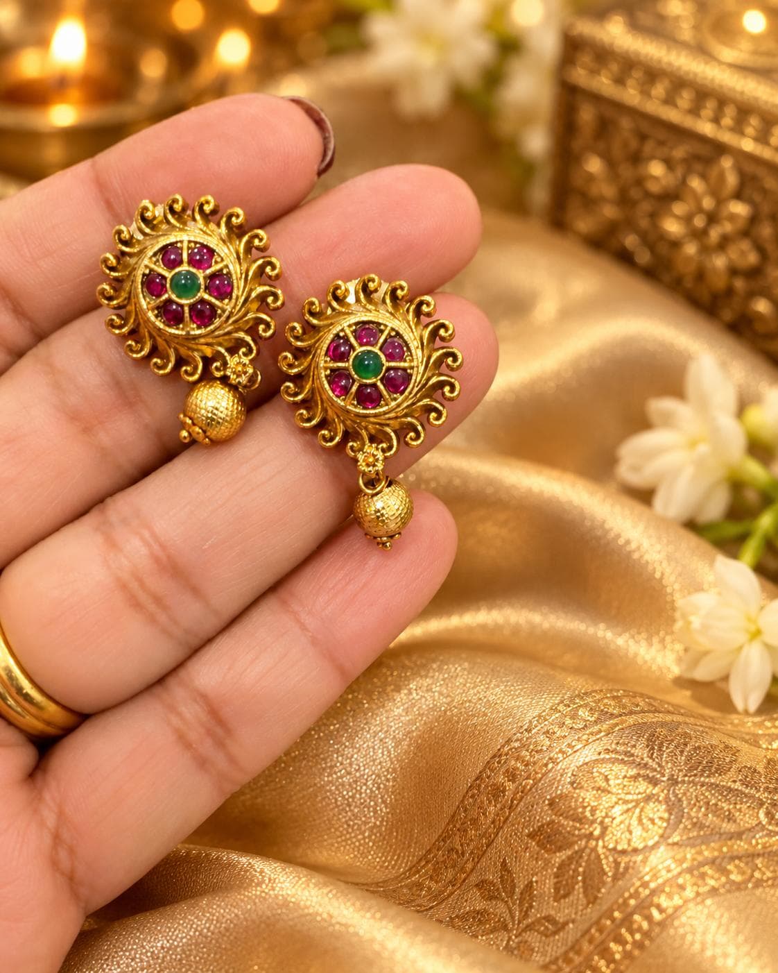 Red & Green Floral Swirl Stud Earring